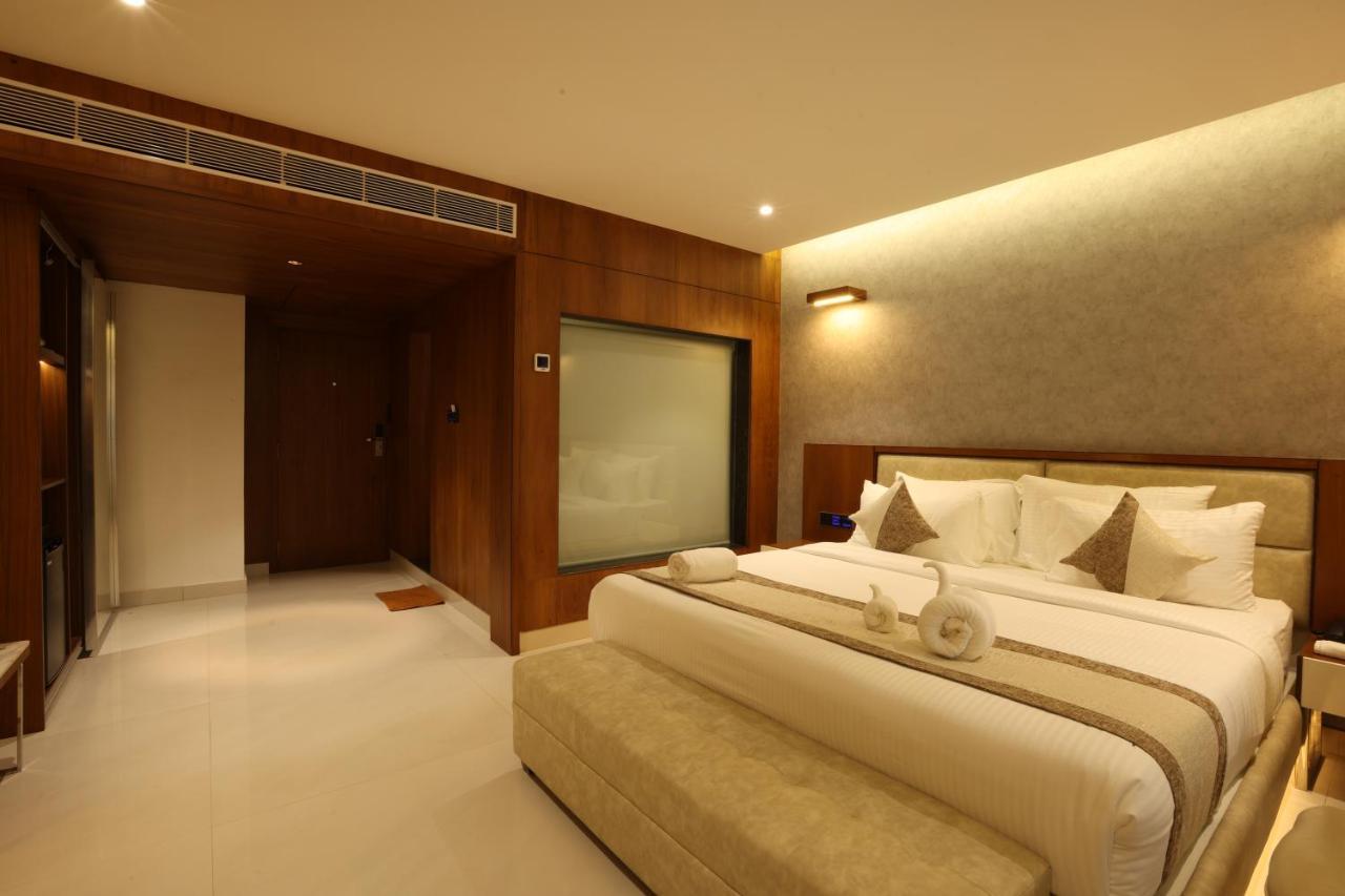 Royal Plaza Suites By Rak Rooms, Mangaluru エクステリア 写真
