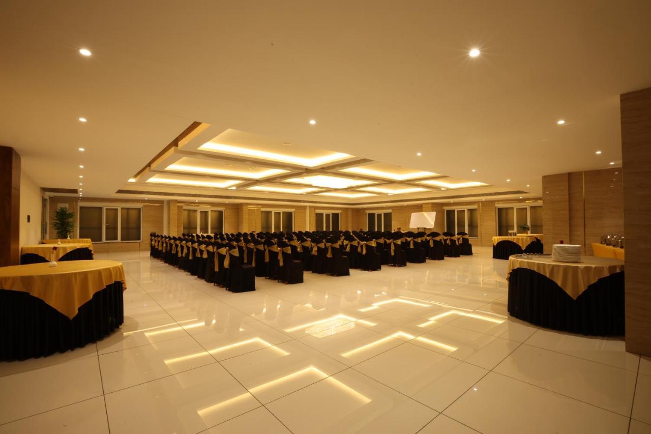 Royal Plaza Suites By Rak Rooms, Mangaluru エクステリア 写真