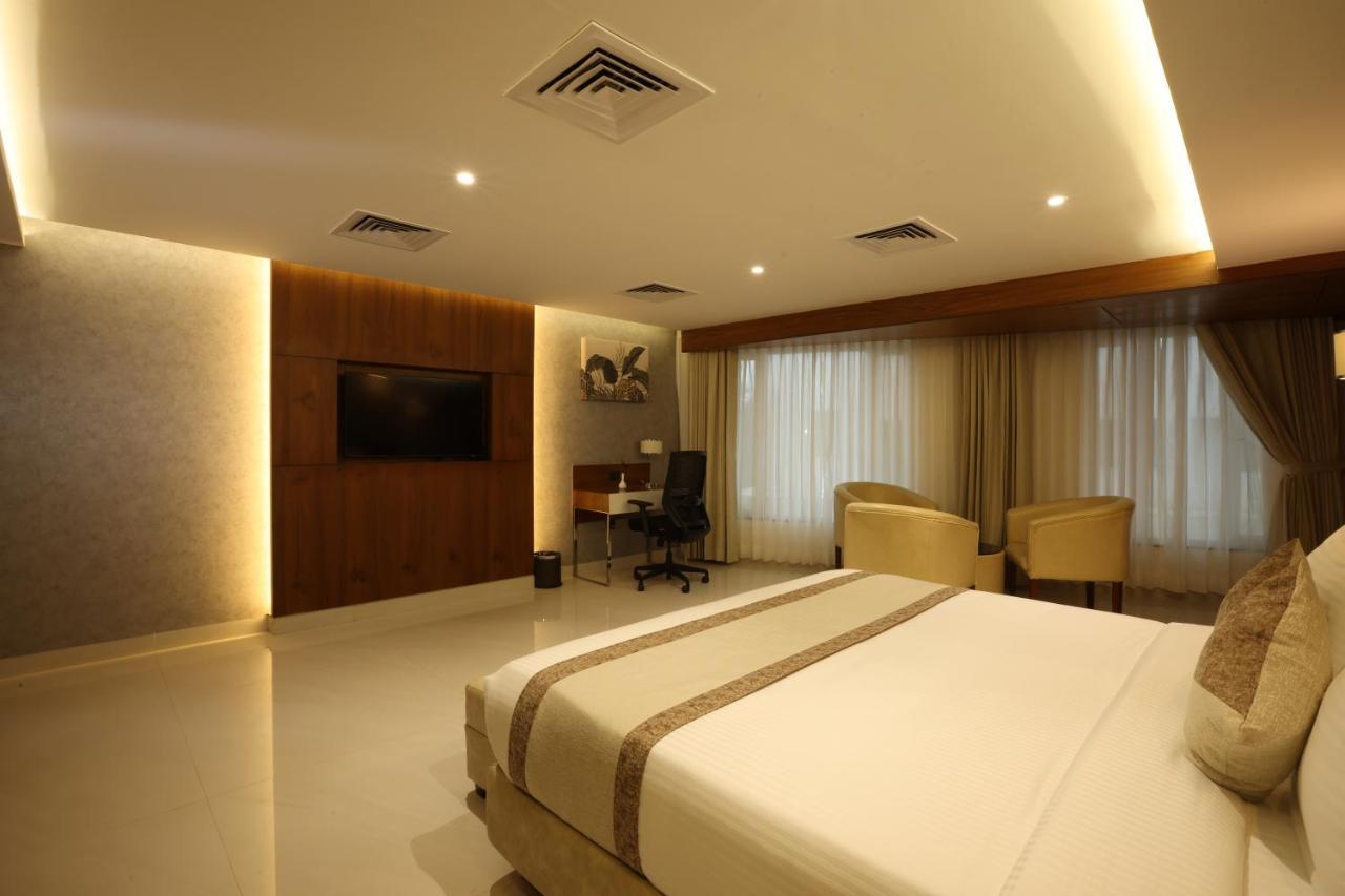 Royal Plaza Suites By Rak Rooms, Mangaluru エクステリア 写真
